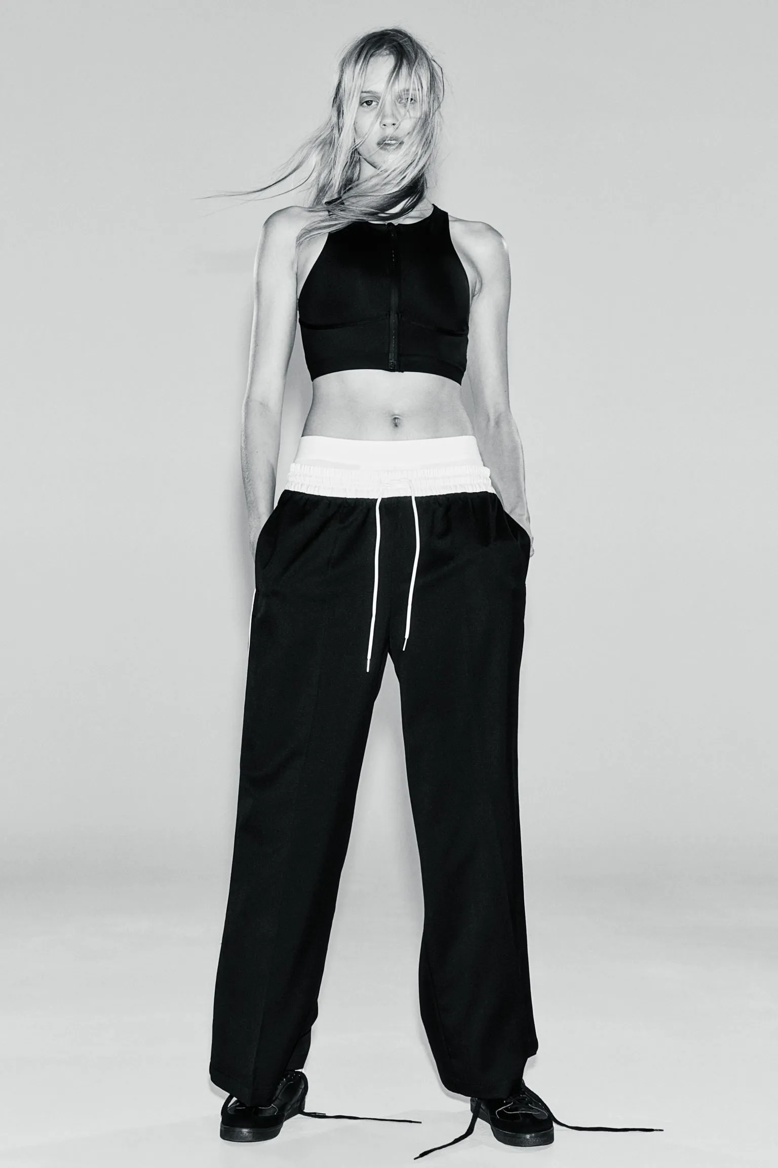 H&M Wide-cut Pull-on trousers, black/white