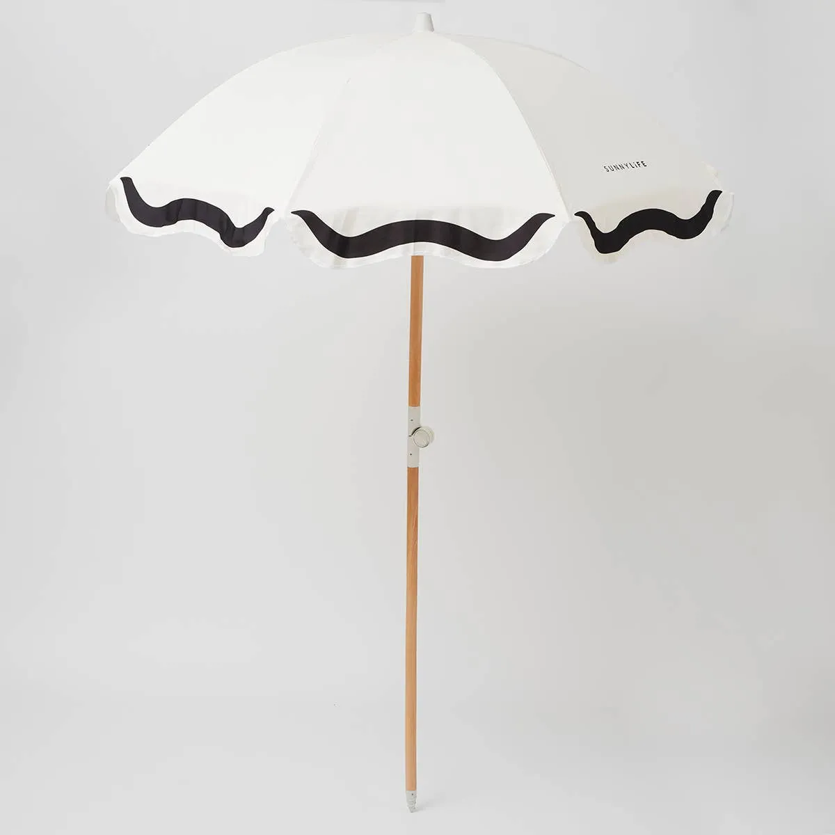 Luxe Beach Umbrella - Vintage Black