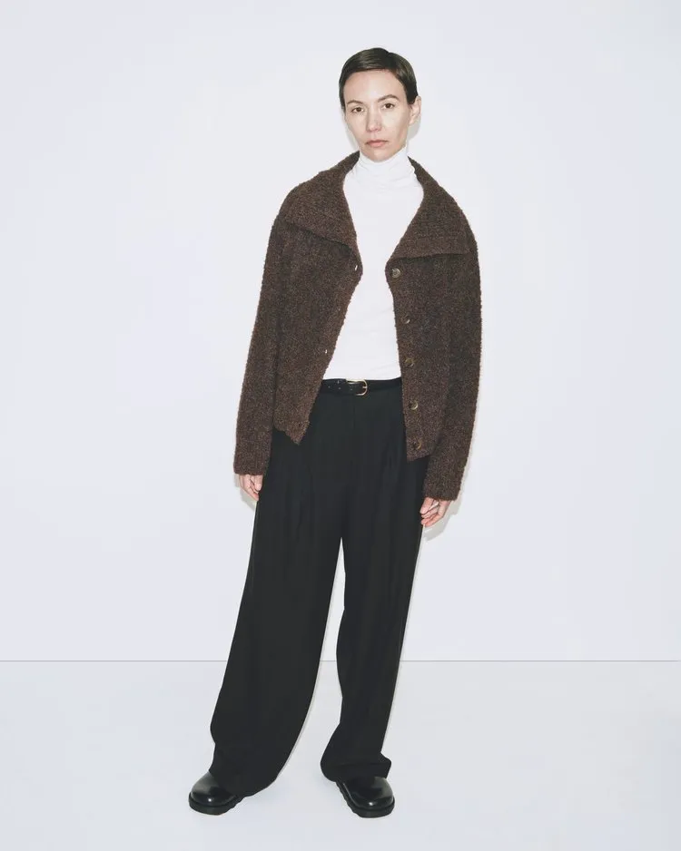 Spread Collar Boucle Cardigan | Brown