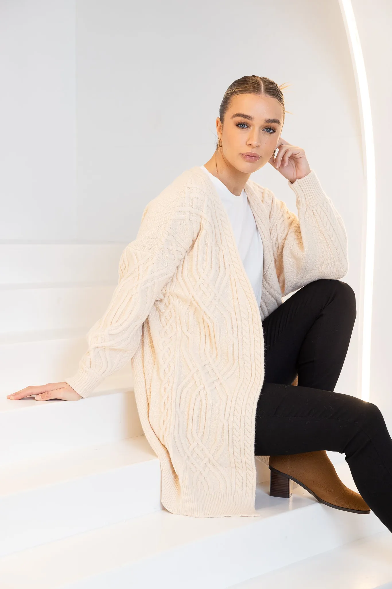 VENUS CARDIGAN - Beige